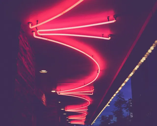 Fremont Street, Las Vegas, United States (Unsplash)